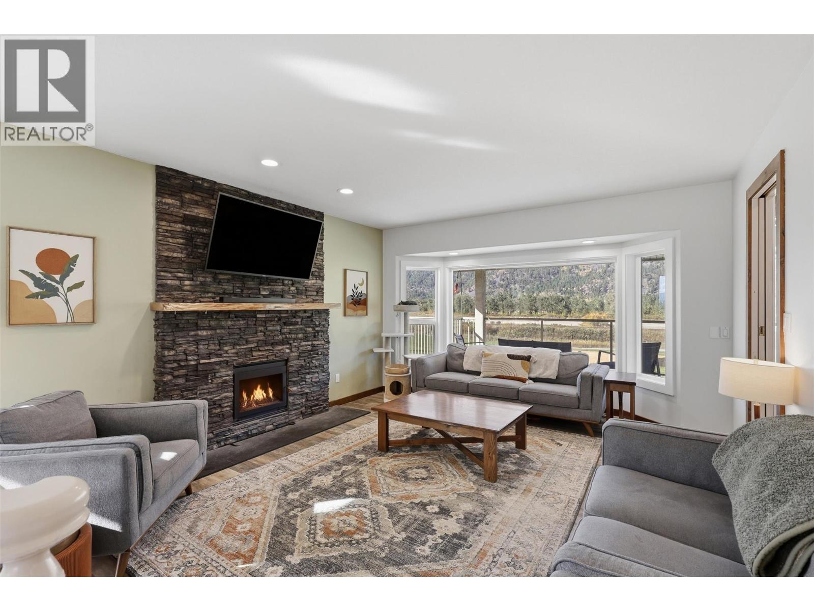 165 HOOVERS FERRY Road