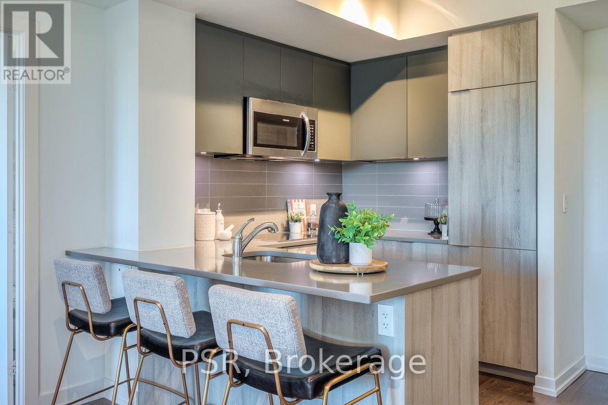 605 - 223 St Clair Avenue, Toronto, Ontario  M4V 0A5 - Photo 13 - C13864910