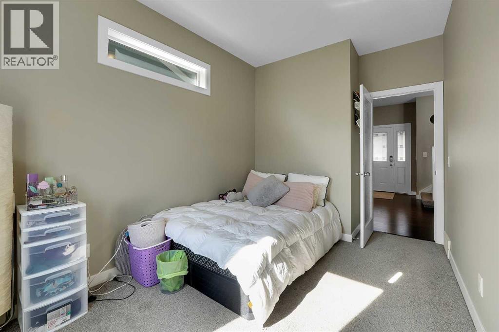 222 Bayside Loop SW