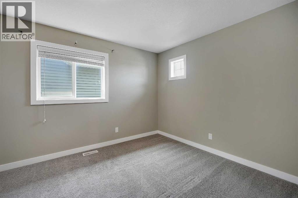 222 Bayside Loop SW