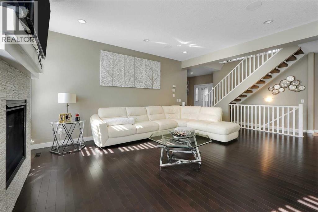 222 Bayside Loop SW
