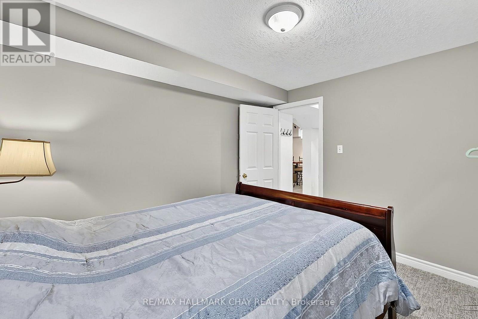 23 Marion Crescent, Barrie, Ontario  L4M 2L4 - Photo 22 - S13864862