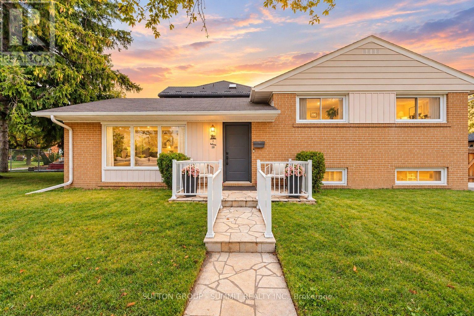 1 LAGOS ROAD, Toronto, Ontario