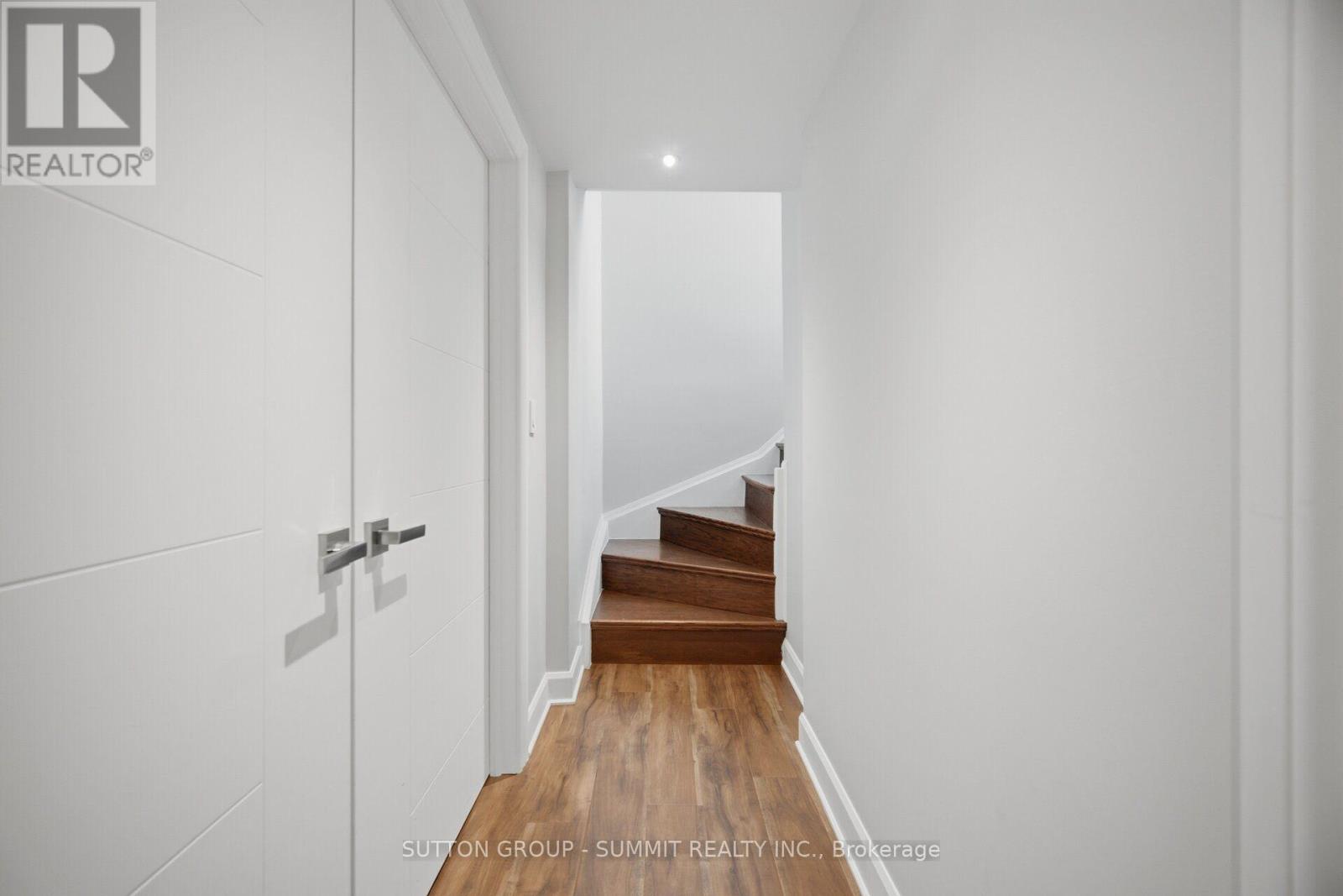 1 Lagos Road, Toronto, Ontario  M9W 4E3 - Photo 15 - W13864864
