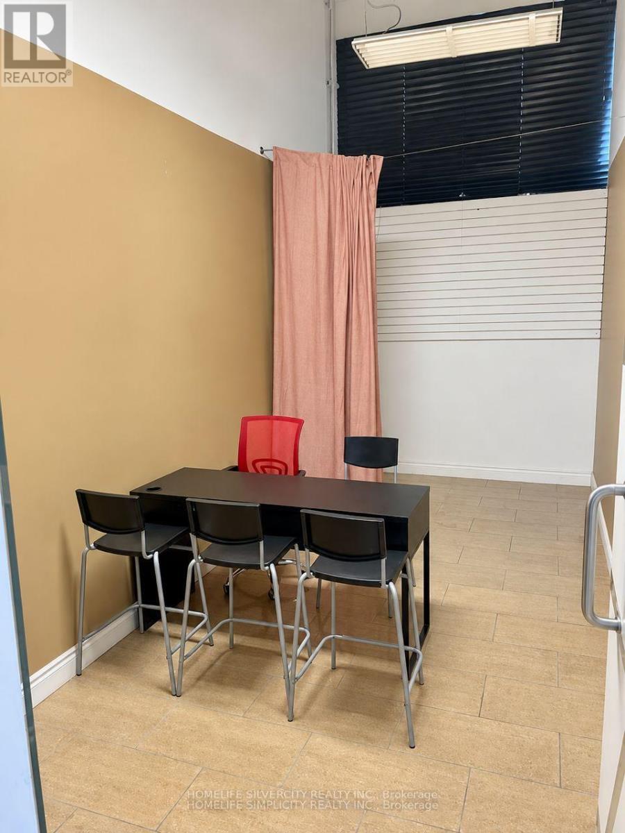 2b05 - 7215 Goreway Drive, Mississauga, Ontario  L4T 2T9 - Photo 5 - W13864888