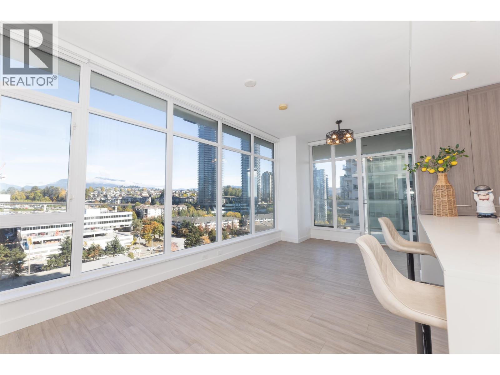 1206 2311 BETA AVENUE