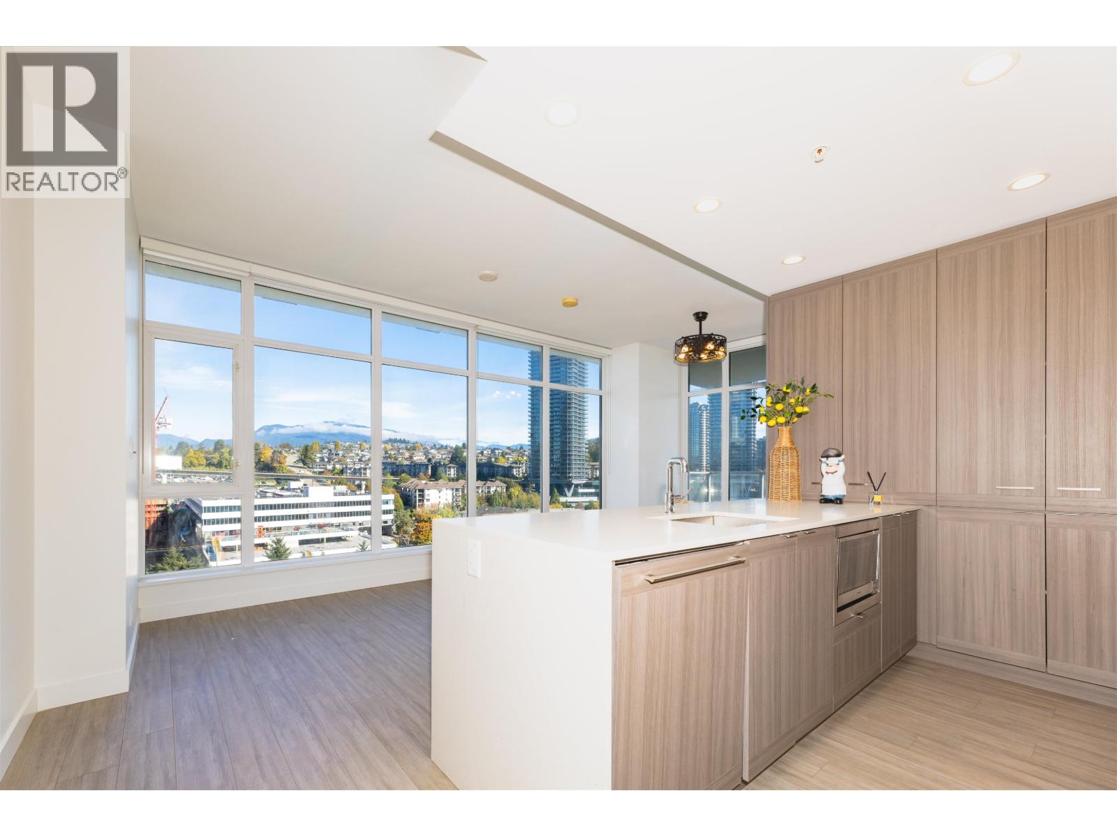 1206 2311 BETA AVENUE