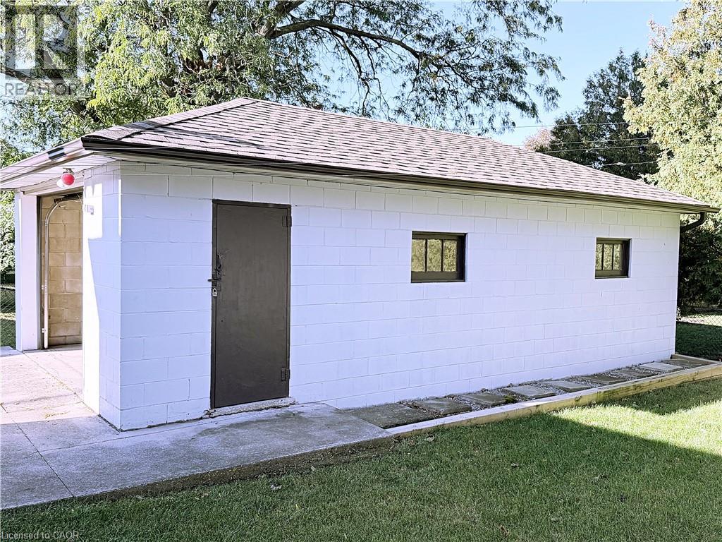 184 East 35th Street, Hamilton, Ontario  L8V 3Y2 - Photo 37 - 40868984