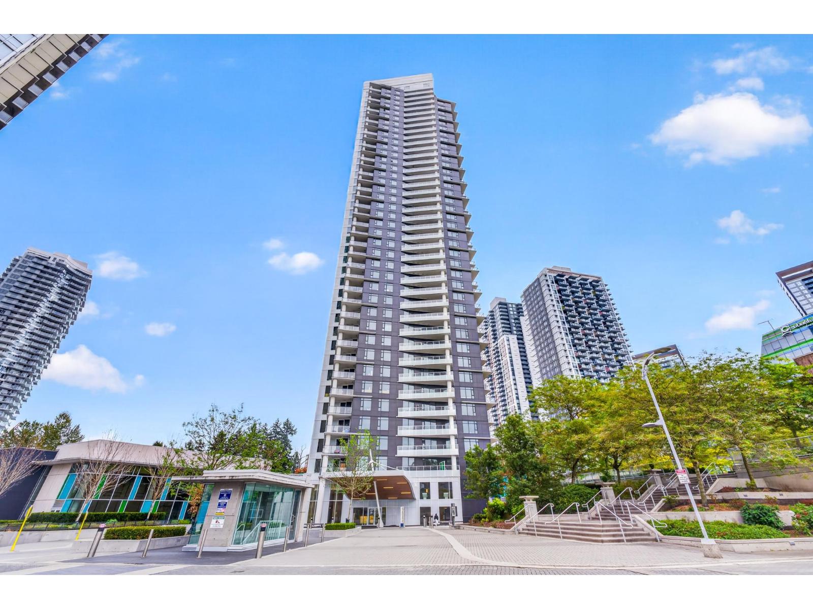 505 9887 WHALLEY BOULEVARD, Surrey, British Columbia