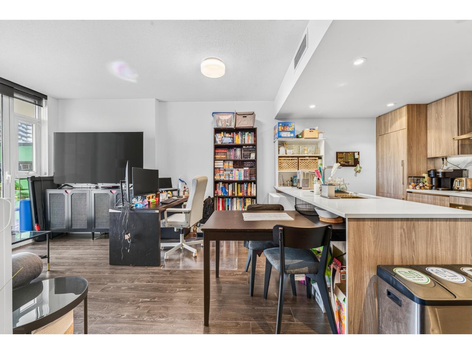 505 9887 Whalley Boulevard, Surrey, British Columbia  V3T 0P4 - Photo 10 - R3172690