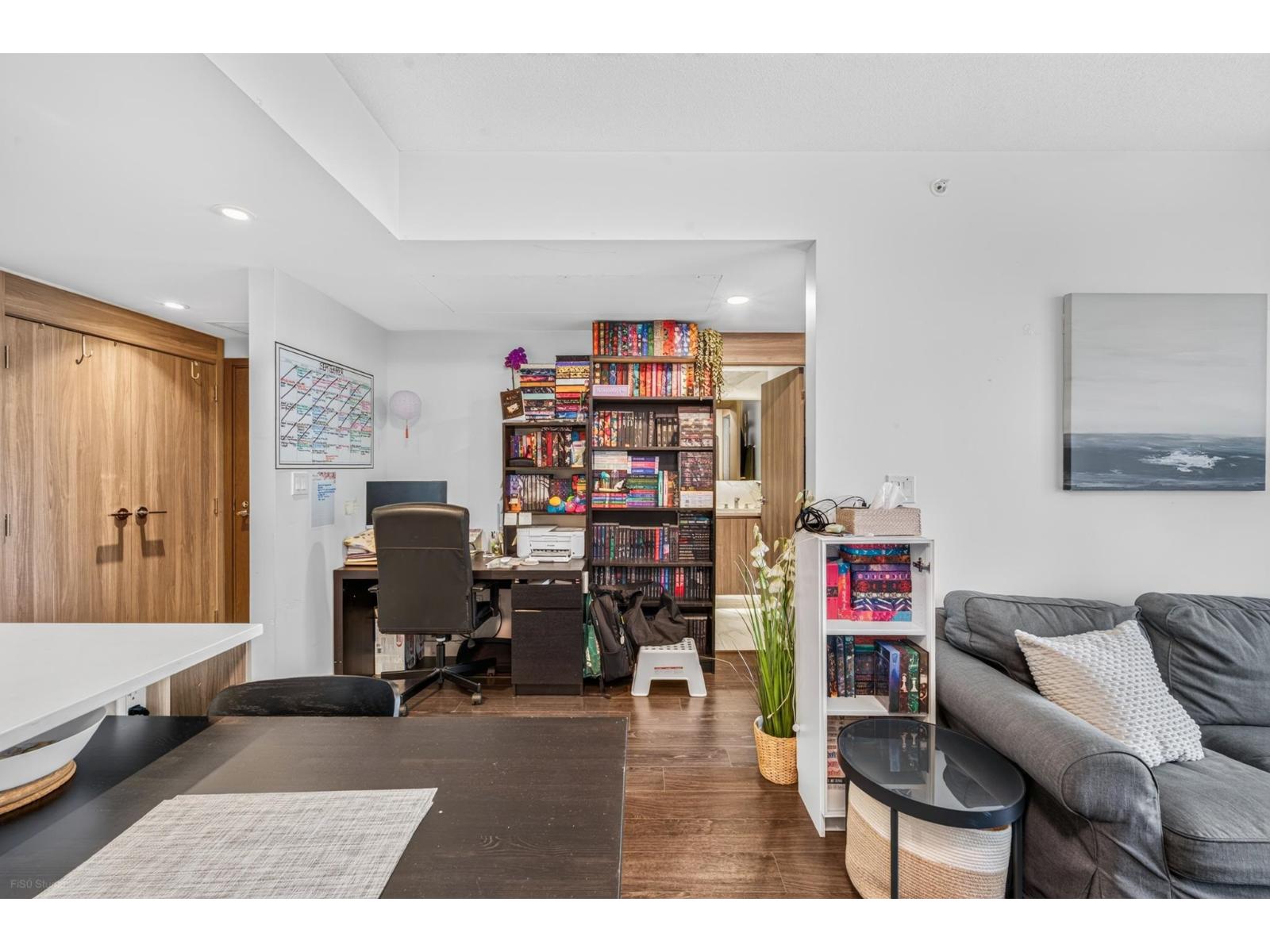 505 9887 Whalley Boulevard, Surrey, British Columbia  V3T 0P4 - Photo 4 - R3172690