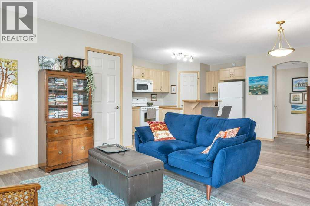 22, 33 Jennings Crescent, Red Deer, Alberta  T4P 0A2 - Photo 7 - A2350223