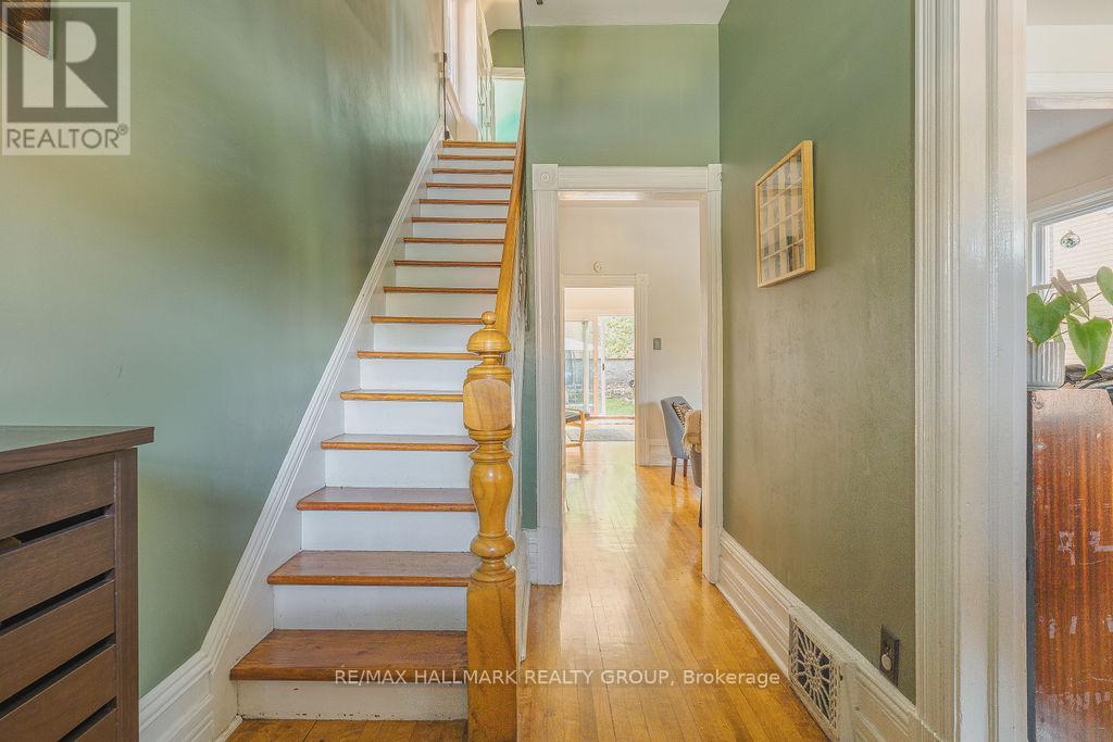 38 Elm Street, Ottawa, Ontario K1R 6N1 - Photo 4 - X13864924