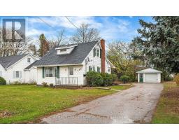 266 DANIEL STREET S, Arnprior, Ontario