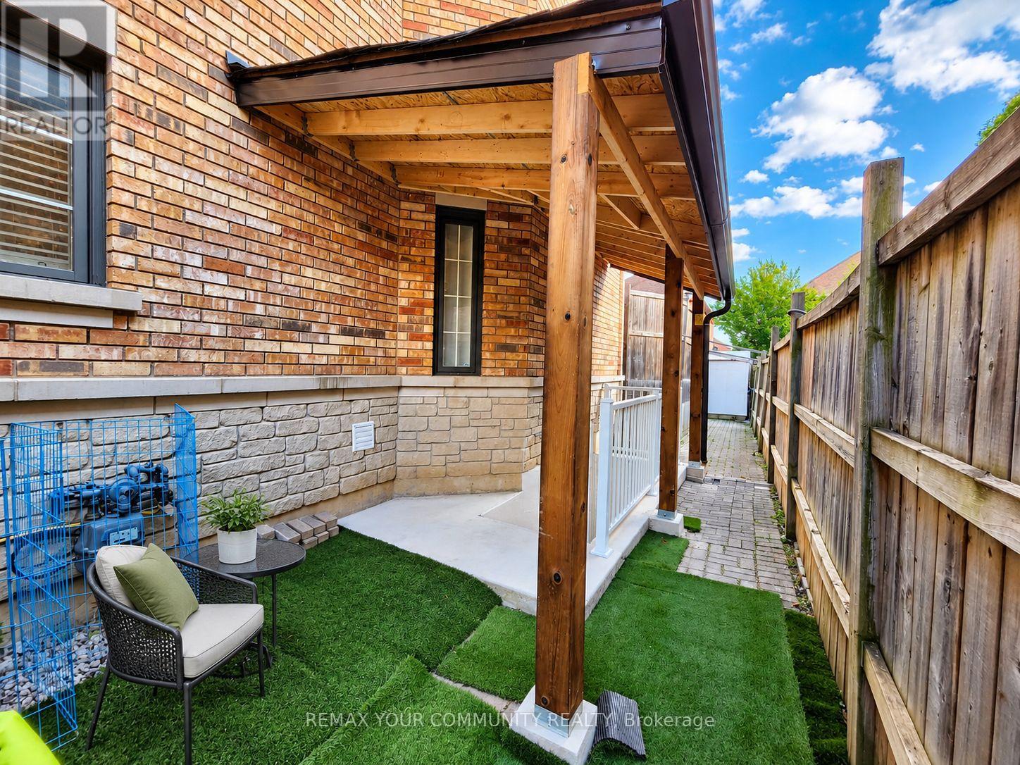 BSMT - 17 MORDEN CRESCENT, Ajax, Ontario