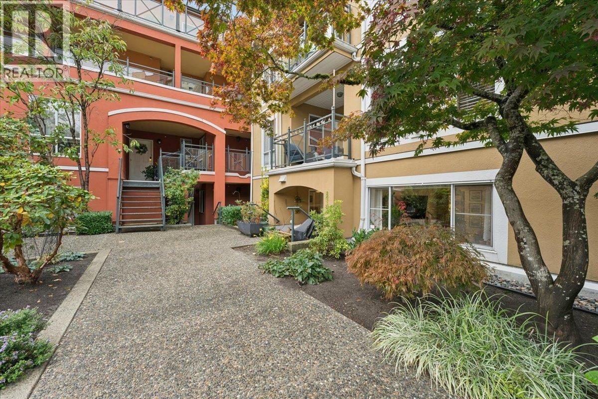 121 3 RIALTO COURT