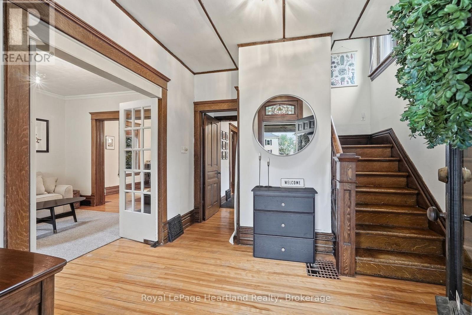 184 Main Street, North Perth, Ontario  N0G 1B0 - Photo 6 - X13864916