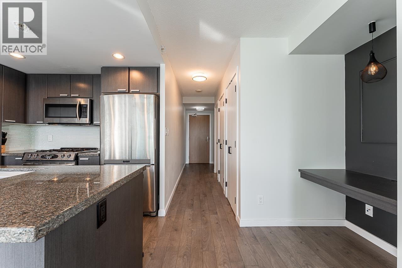 905 2232 DOUGLAS ROAD