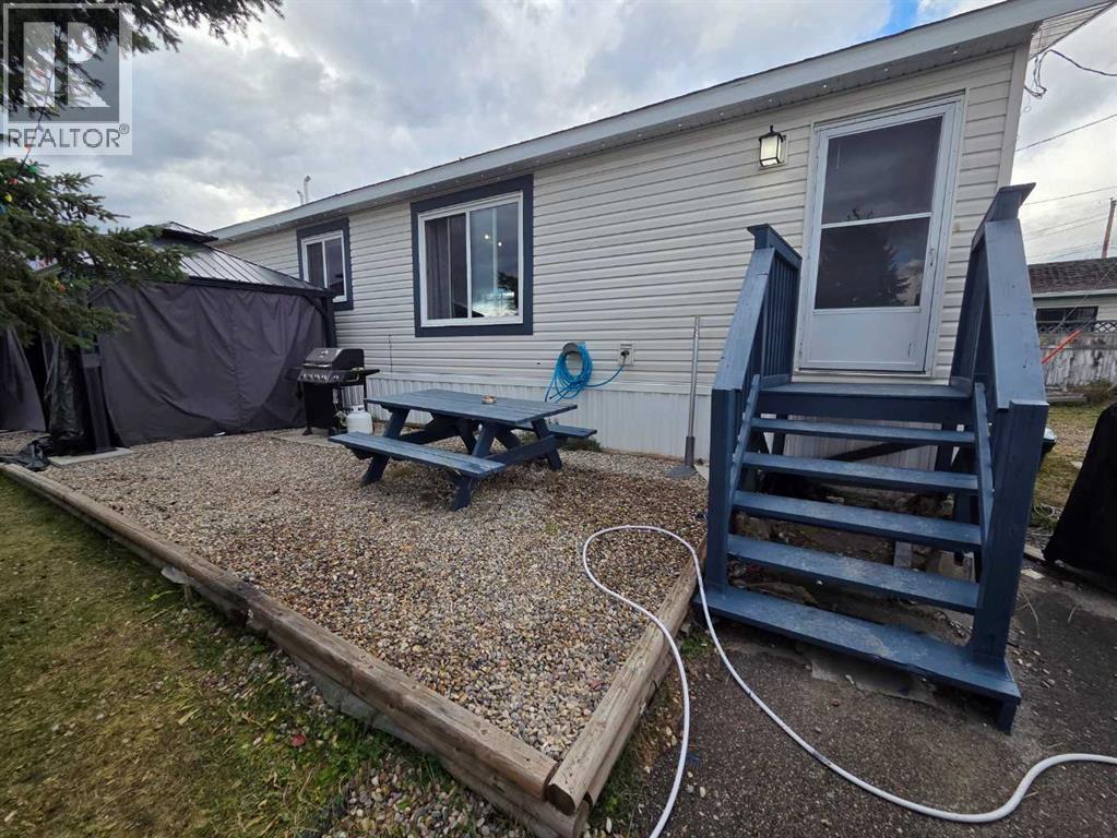 901 52 Street, Edson, Alberta  T7E 1K4 - Photo 11 - A2350498