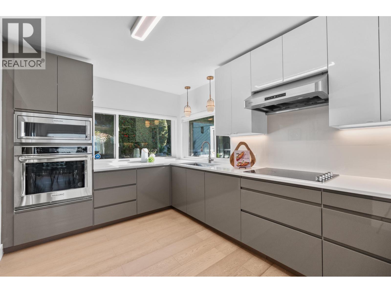 3381 Mathers Avenue, West Vancouver, British Columbia  V7V 2K6 - Photo 14 - R3172673