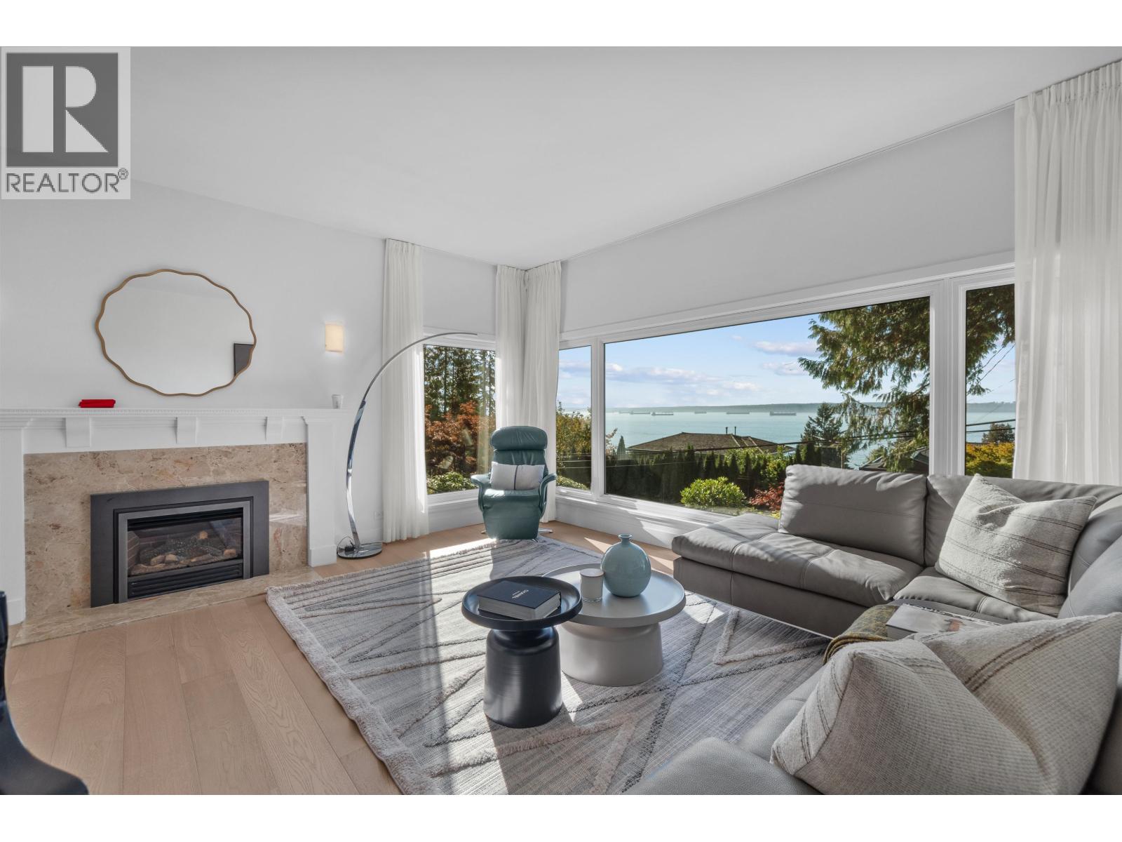 3381 Mathers Avenue, West Vancouver, British Columbia  V7V 2K6 - Photo 6 - R3172673