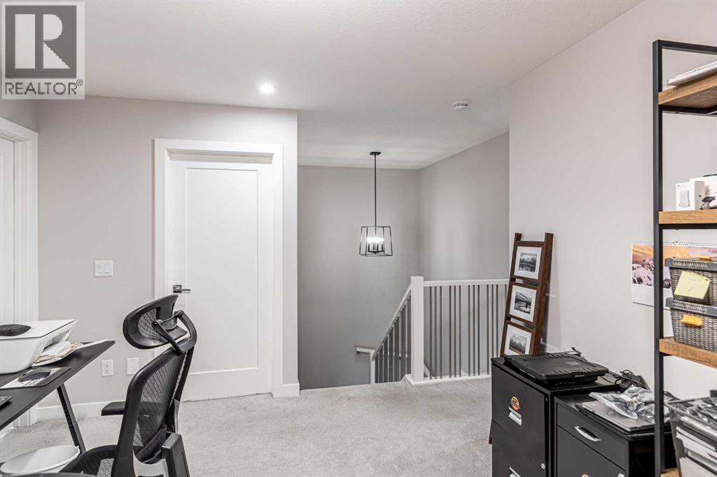 217 Crimson Ridge Place NW, Calgary, Alberta  T3L 0K7 - Photo 19 - A2342989