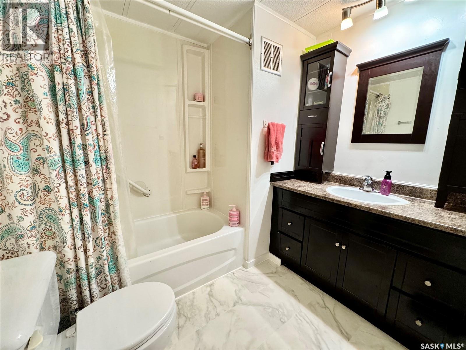 46 Eastview Trailer Court, Prince Albert Rm No. 461, Saskatchewan  S6V 5P9 - Photo 8 - SK050440