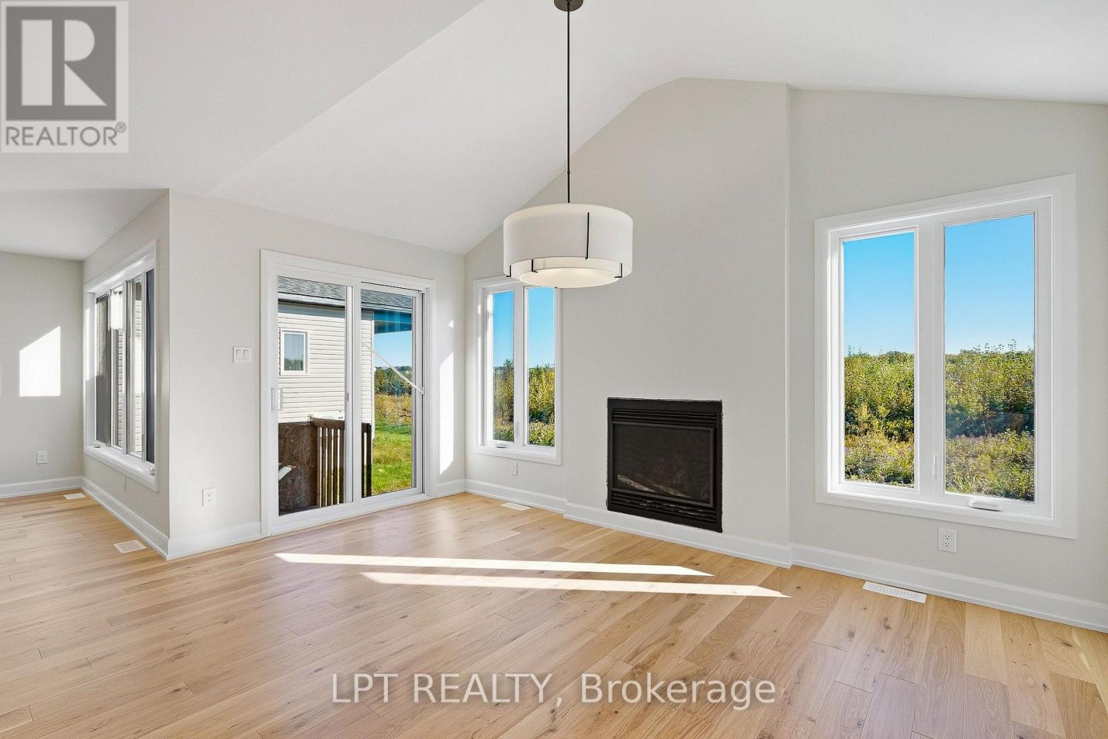 72 Chateauguay Street, Russell, Ontario  K0A 1W0 - Photo 15 - X13864970