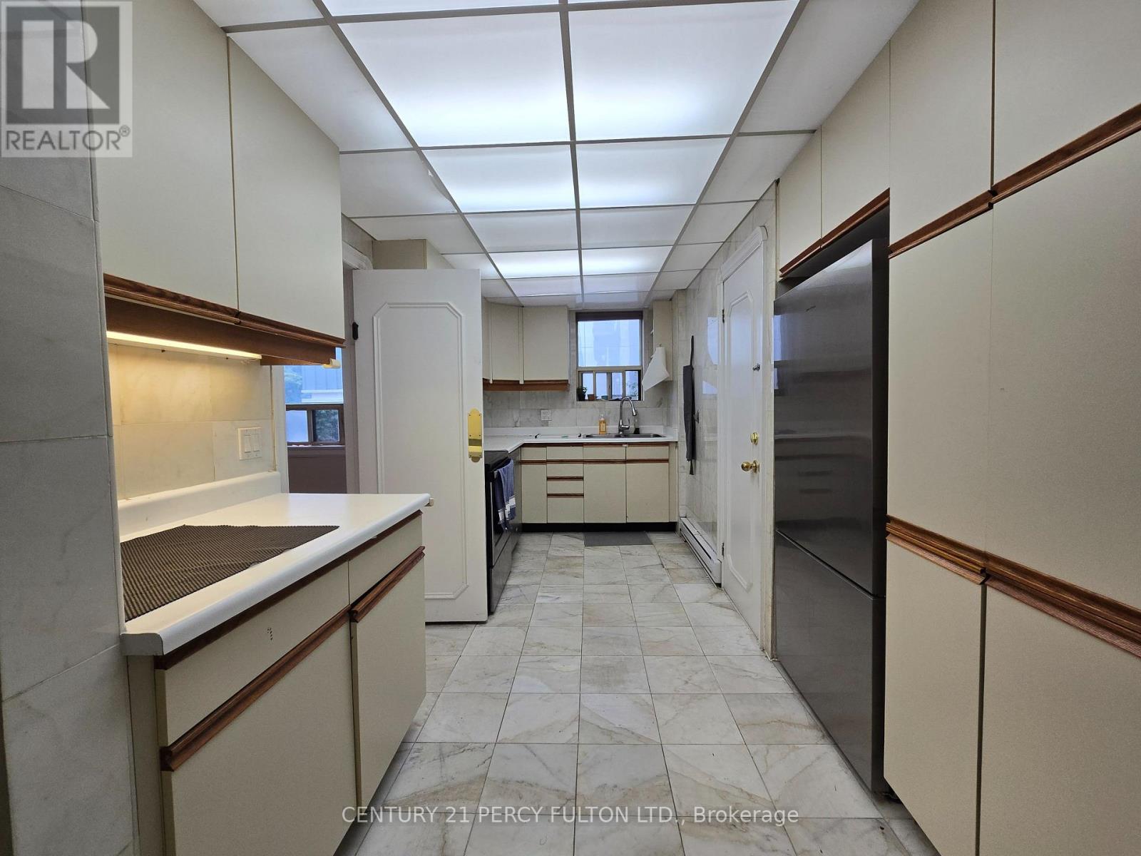 40 B - 40 Hillsdale Avenue E, Toronto, Ontario  M4S 1T5 - Photo 8 - C13864948