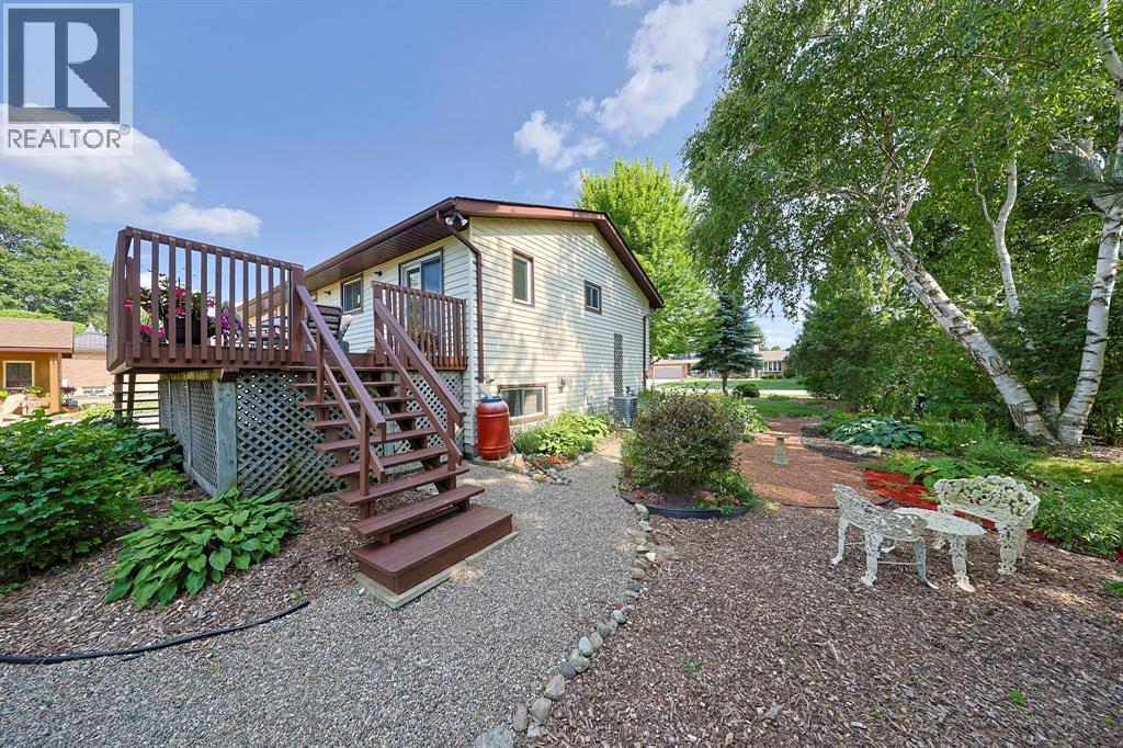 3534 Clarence Street, Plympton-Wyoming, Ontario  N0N 1E0 - Photo 41 - 26024554