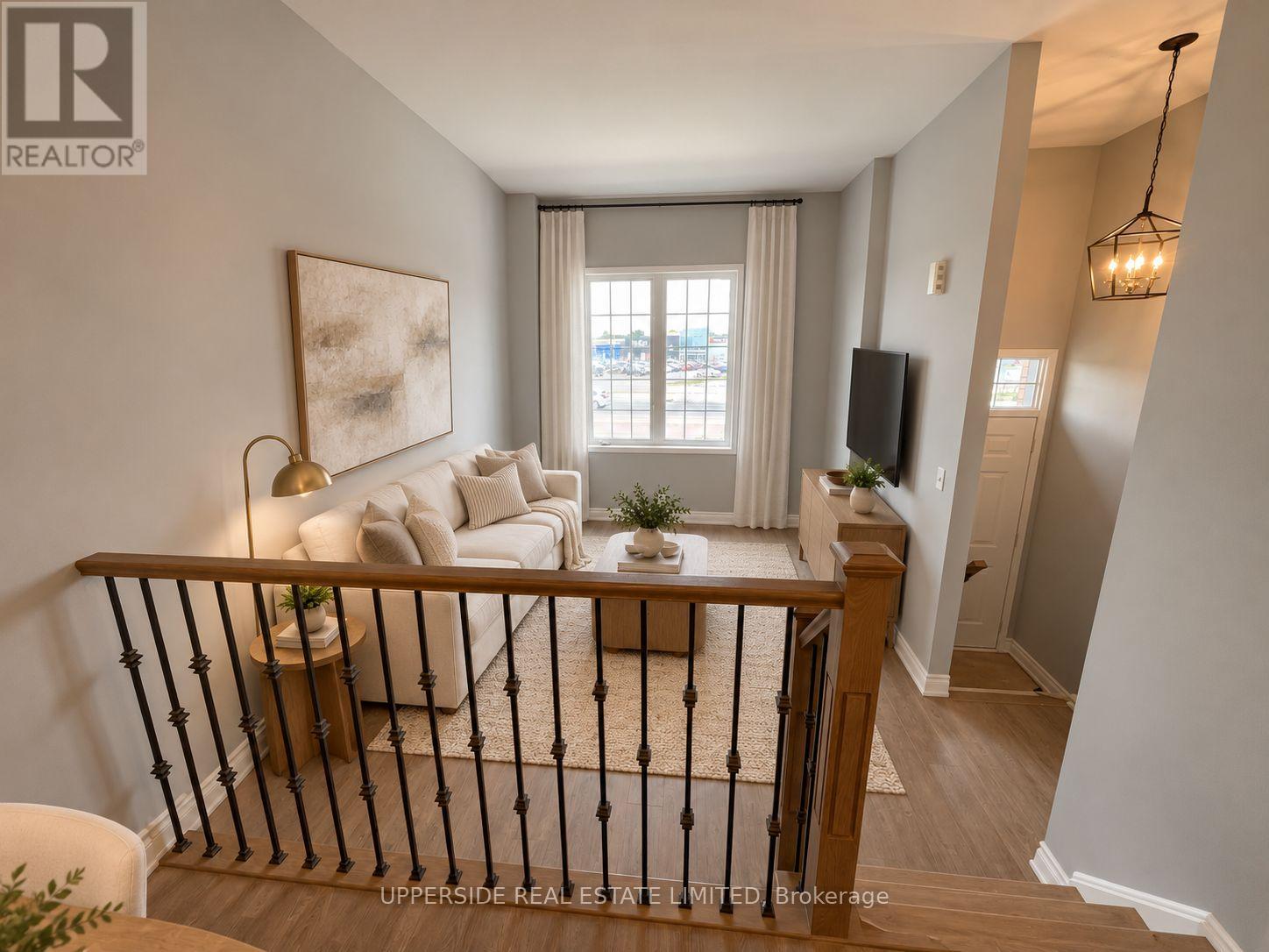 10 - 23 Observatory Lane, Richmond Hill, Ontario  L4C 0M7 - Photo 3 - N13864998