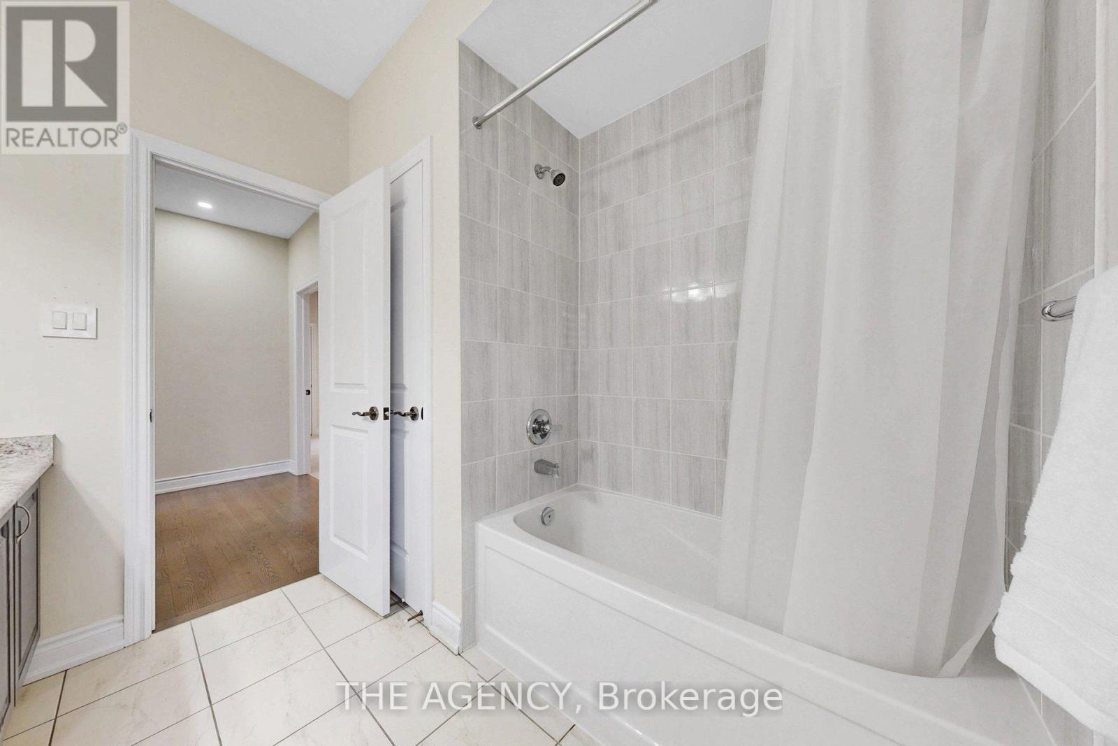 53 Elysian Fields Circle, Brampton, Ontario  L6Y 6E8 - Photo 34 - W13864988