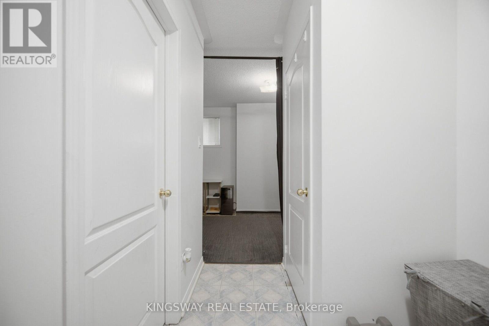 181 - 601 Soreline Drive, Mississauga, Ontario  L5B 4K2 - Photo 33 - W13865018