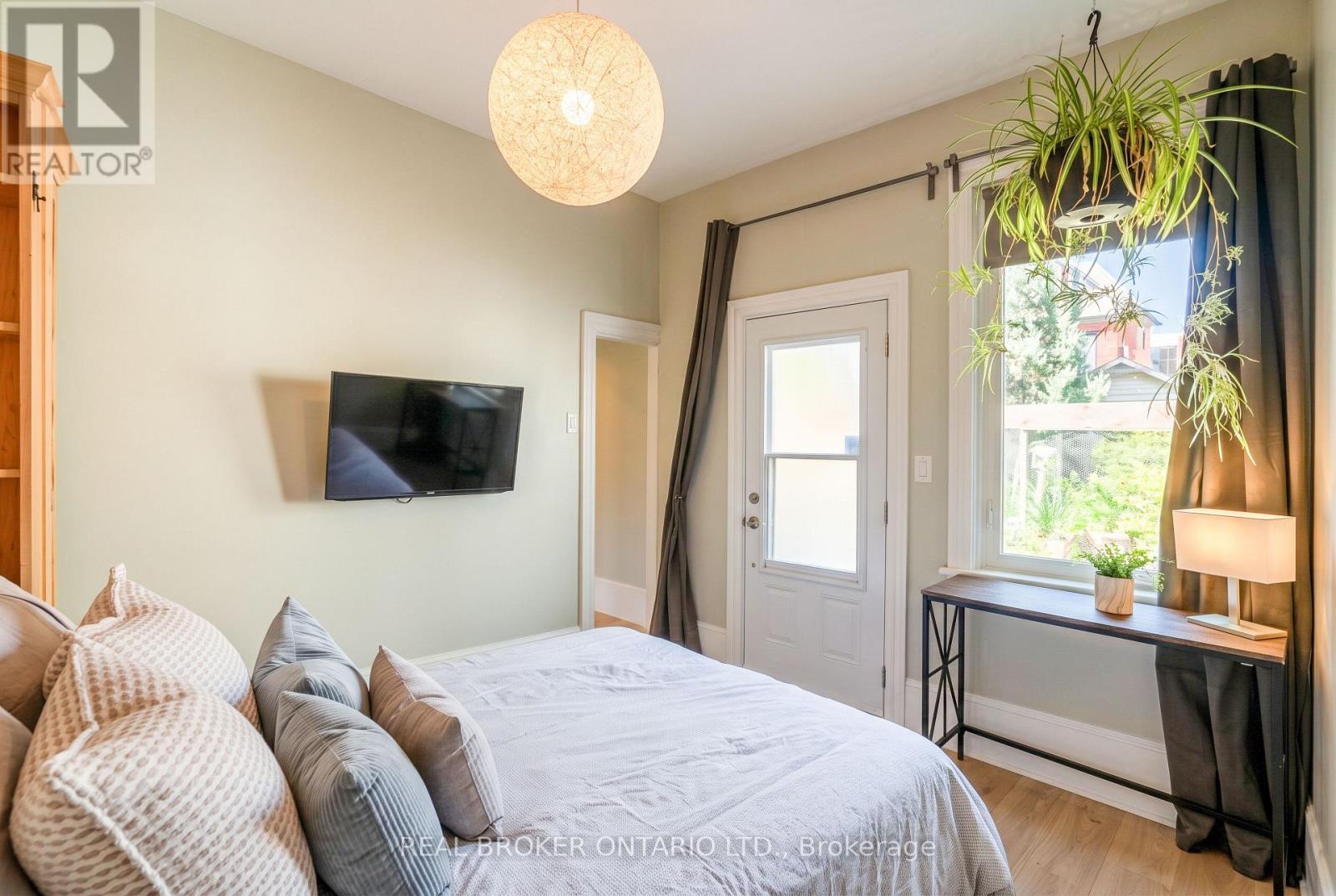 33 Argyle Avenue, Ottawa, Ontario  K2P 1B3 - Photo 9 - X13865042