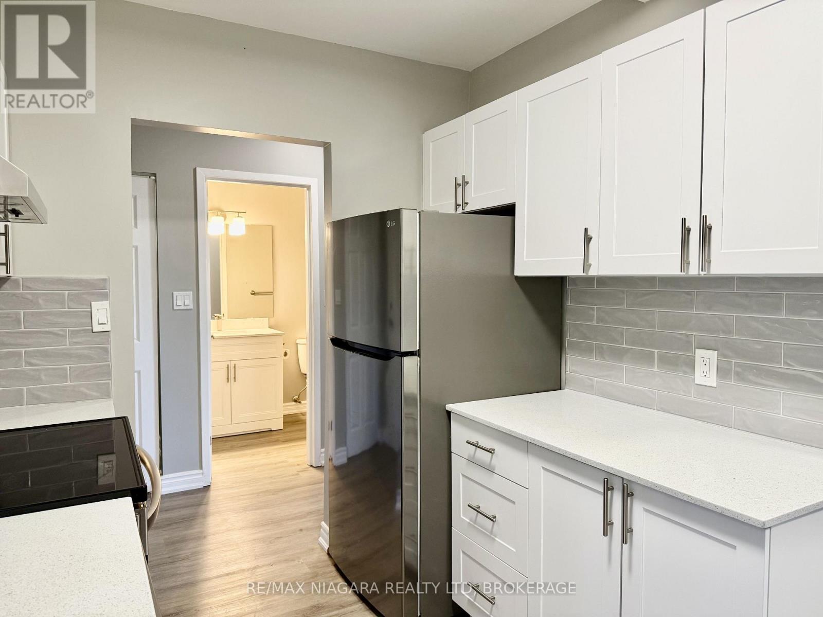 203 - 6837 Thorold Stone Road, Niagara Falls (Stamford), Ontario  L2J 1B2 - Photo 10 - X13865024