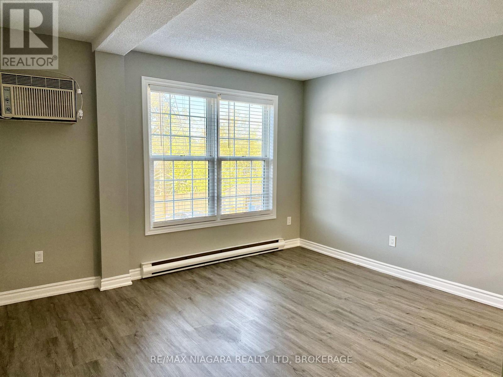 203 - 6837 Thorold Stone Road, Niagara Falls (Stamford), Ontario  L2J 1B2 - Photo 14 - X13865024