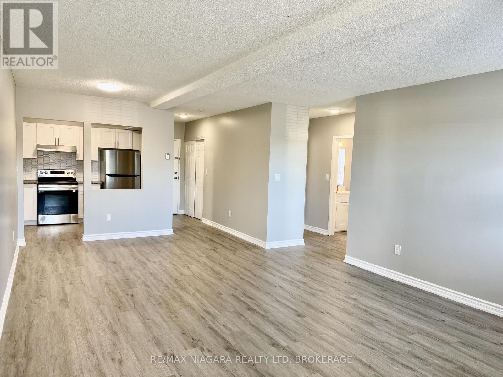 202 - 6837 Thorold Stone Road, Niagara Falls (Stamford), Ontario  L2J 1B2 - Photo 15 - X13865028