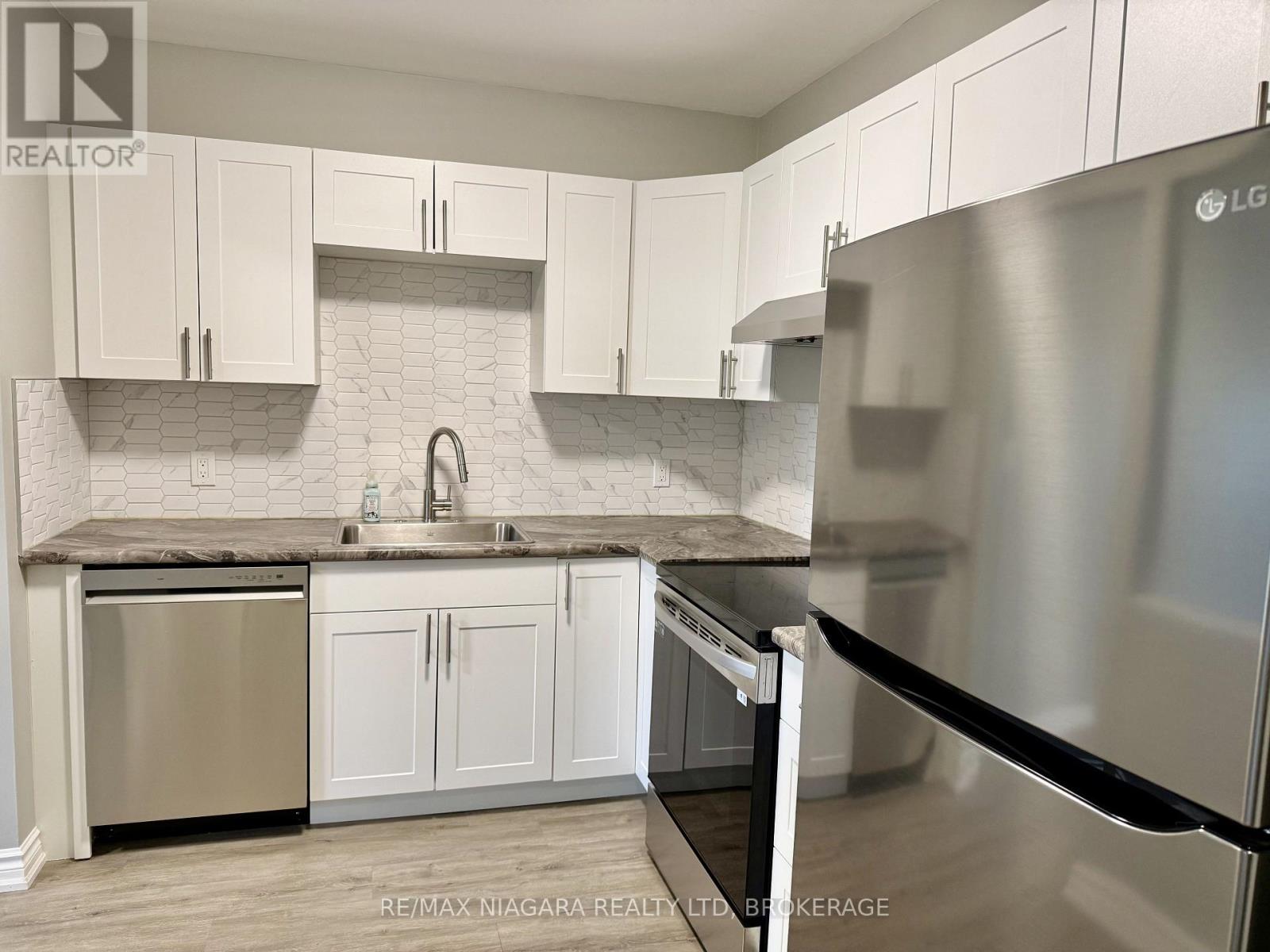 202 - 6837 Thorold Stone Road, Niagara Falls (Stamford), Ontario  L2J 1B2 - Photo 9 - X13865028