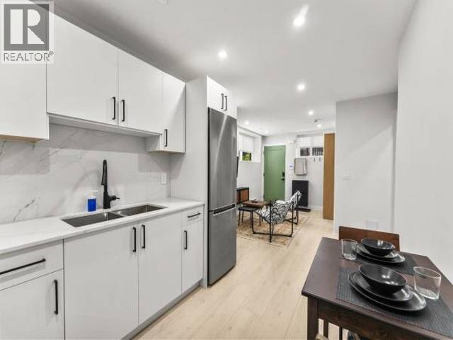 Basement 32XX E 44TH AVENUE