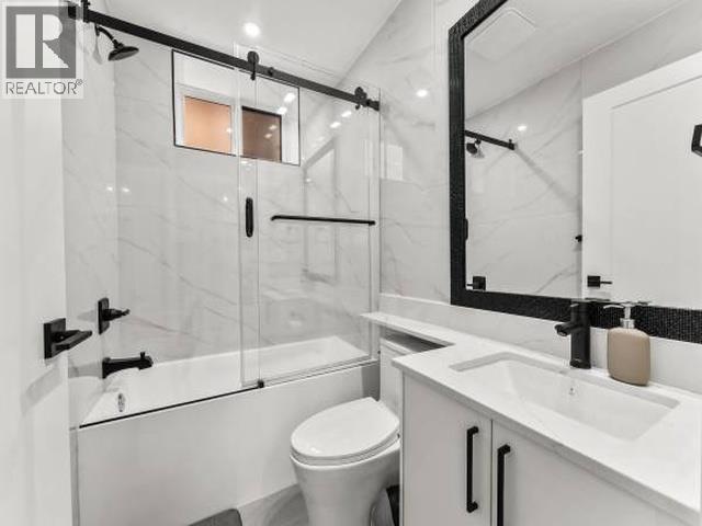 Basement 32XX E 44TH AVENUE