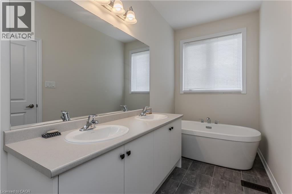 1358 Almonte Drive, Burlington, Ontario  L7P 0V6 - Photo 21 - 40868790