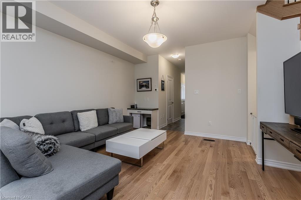 1358 Almonte Drive, Burlington, Ontario  L7P 0V6 - Photo 9 - 40868790