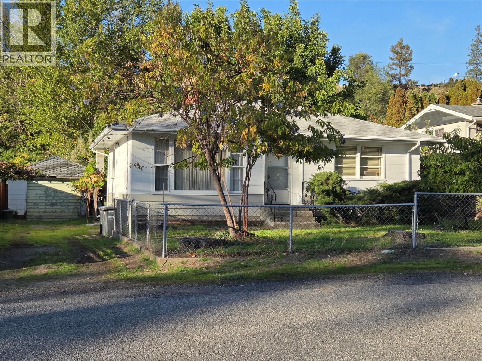 1285 Forestbrook Drive, Penticton, British Columbia  V2A 2G4 - Photo 2 - 10402798