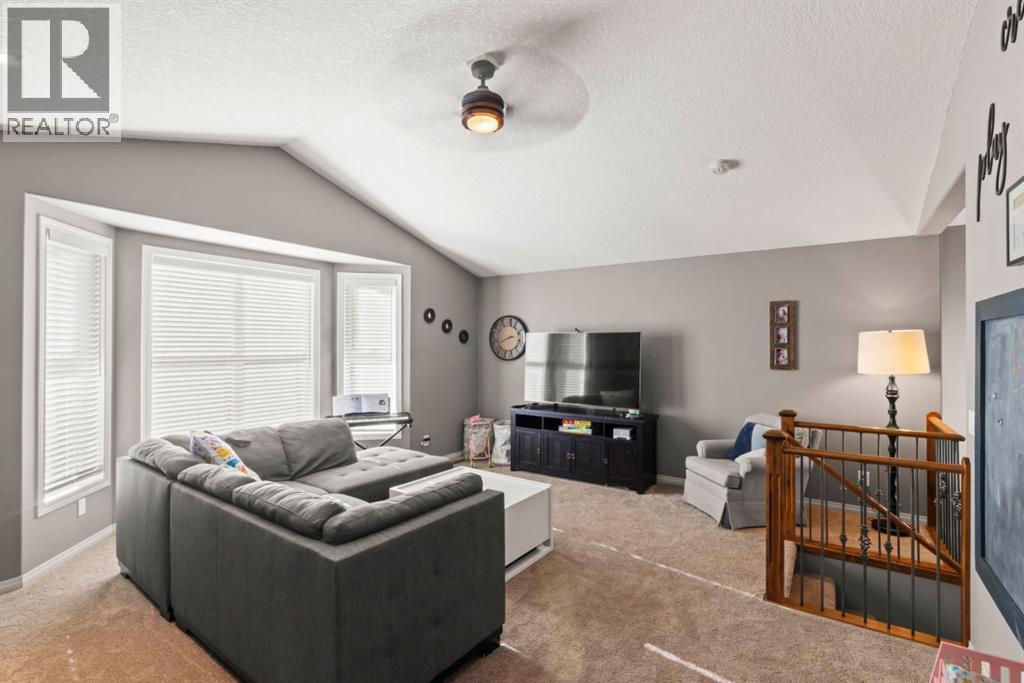 1621 Strathcona Drive SW