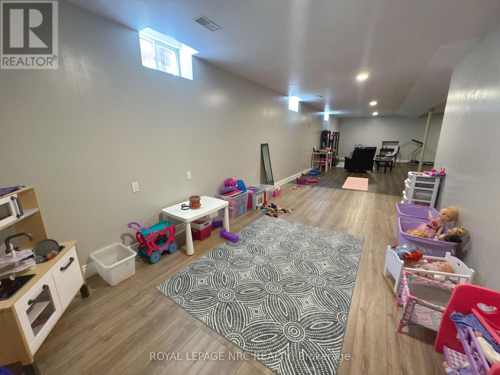 211 First Street Louth, St. Catharines, Ontario  L2W 1C2 - Photo 27 - X13865058
