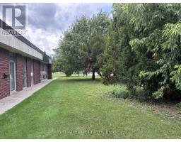 41-43 ESTATE DRIVE, Toronto, Ontario