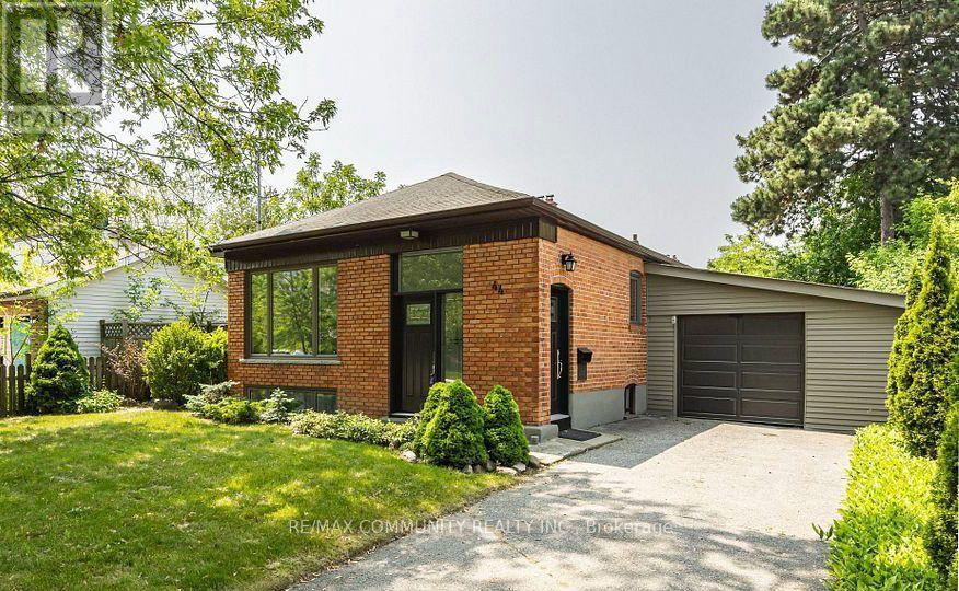 44 FALAISE ROAD, Toronto, Ontario