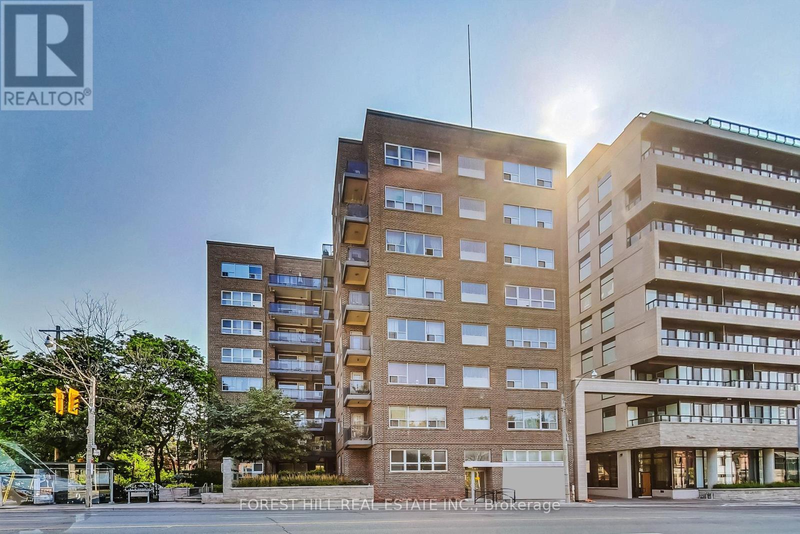 807 - 291 AVENUE ROAD, Toronto, Ontario