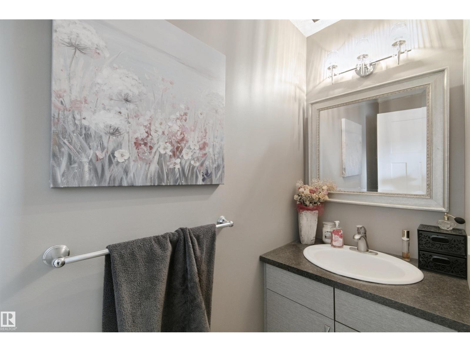 4528 35 Av Nw, Edmonton, Alberta  T6L 3P9 - Photo 16 - E4511710