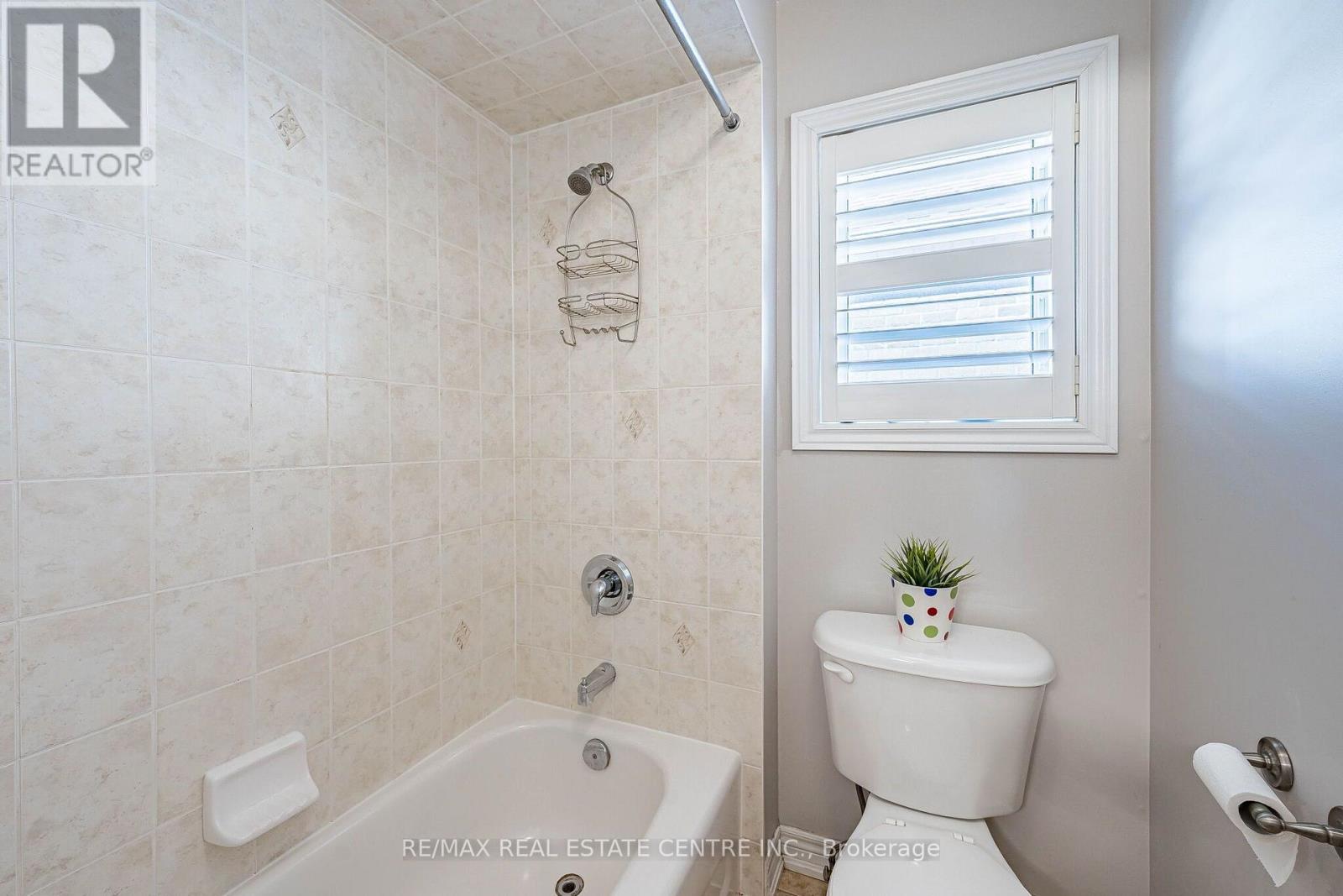 14 Morenci Court, Brampton, Ontario  L6Y 0M4 - Photo 31 - W13865068